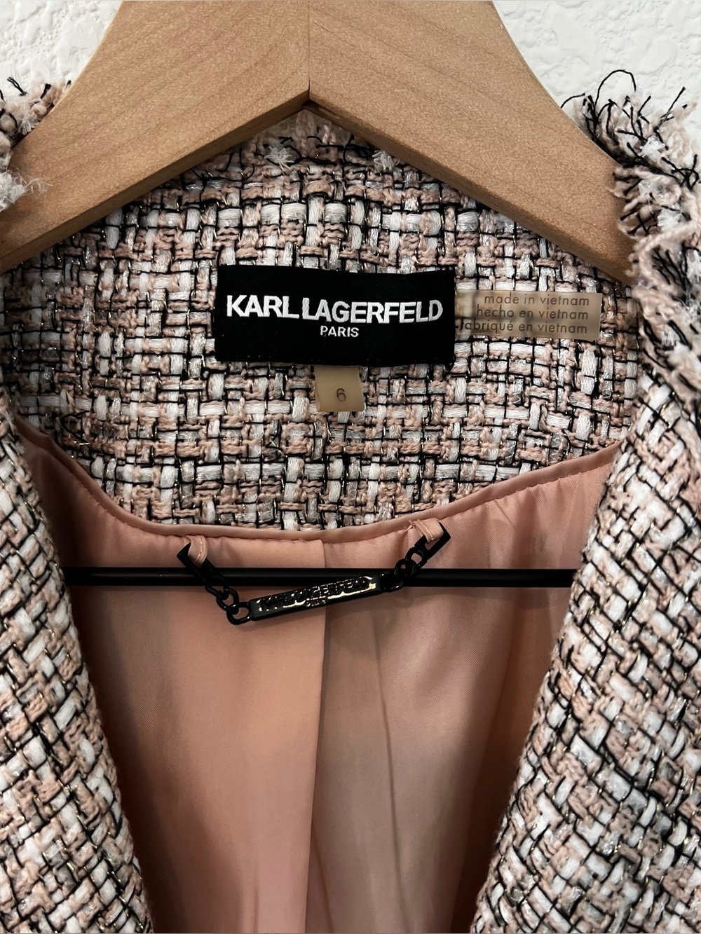 Karl Lagerfeld Paris Fringed Tweed Blazer- Size 6 - Picture 4 of 8